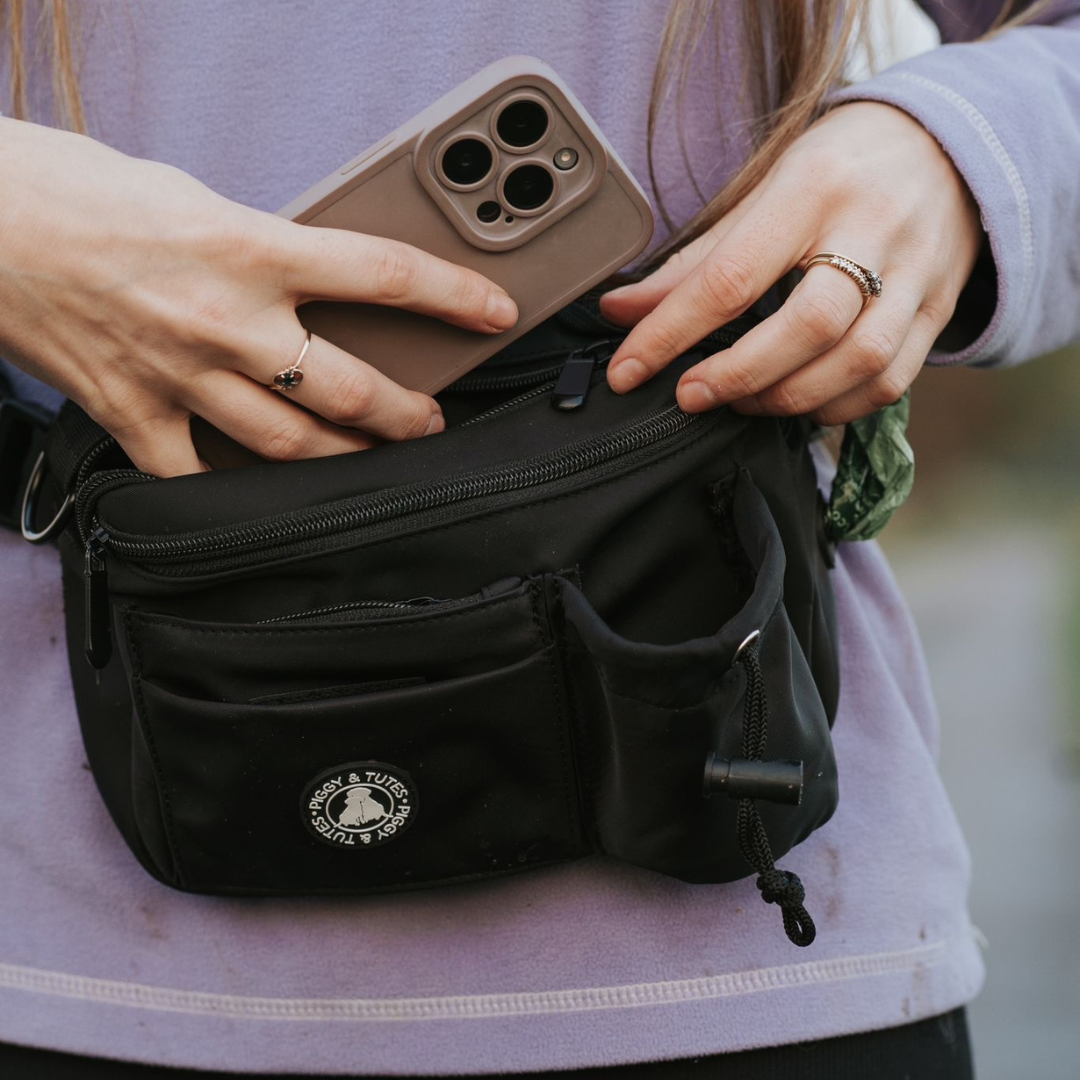 Walk+Wear Ultimate BumBag - Black - Image 5