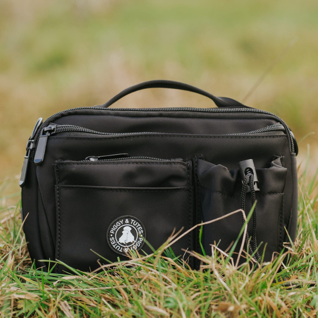 Walk+Wear Ultimate BumBag - Black