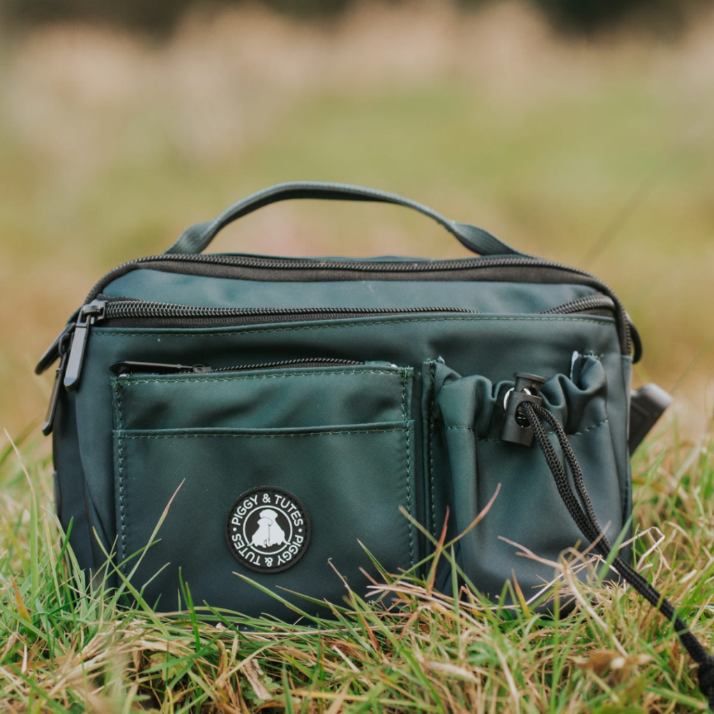 Walk+Wear Ultimate BumBag – Forest Green